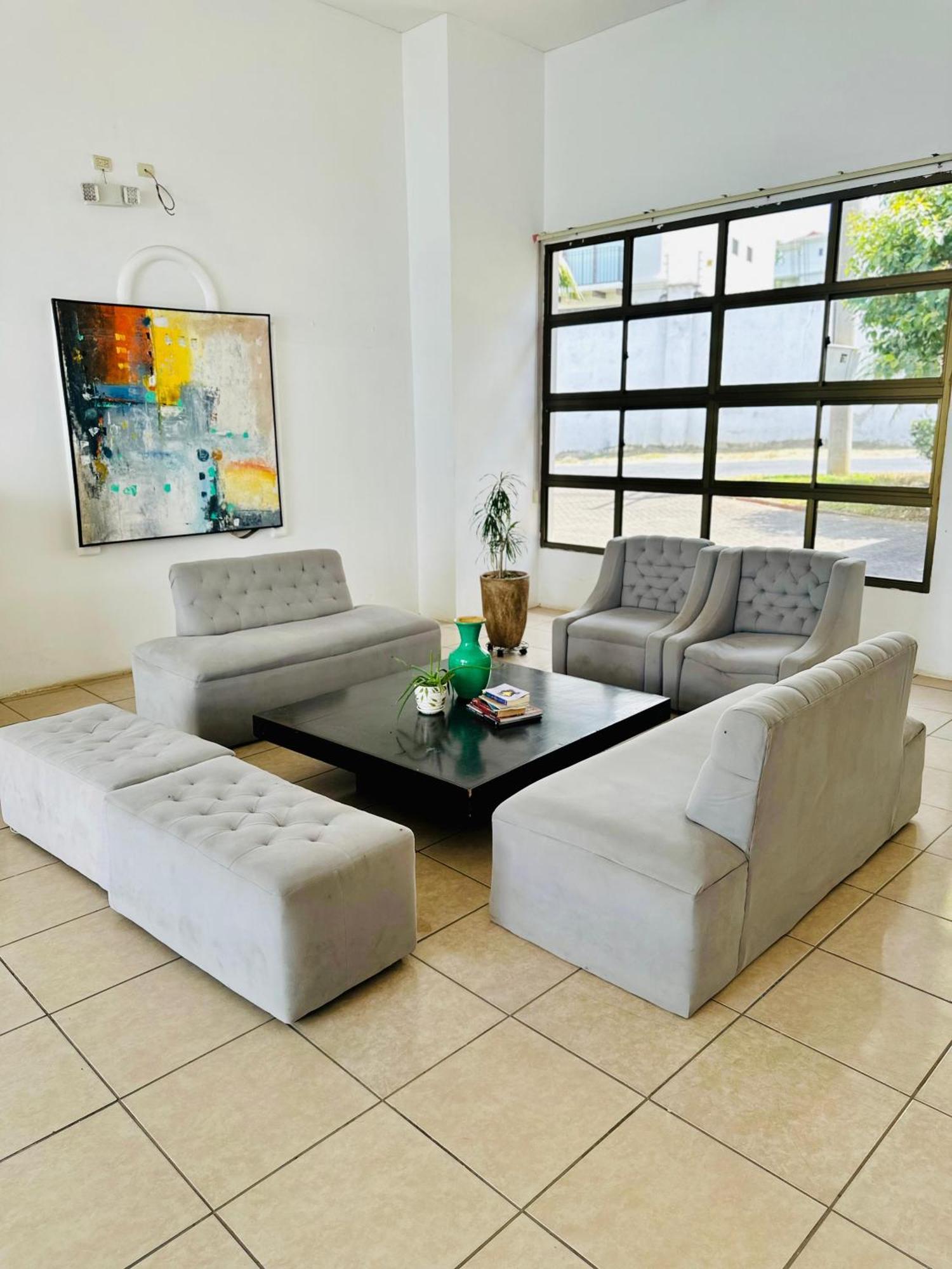Los Vados Hotel Managua Exteriör bild